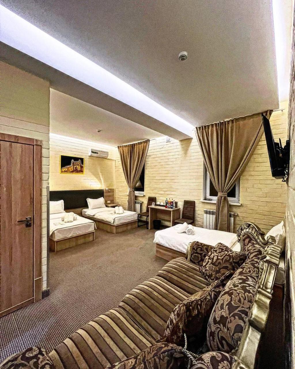 Al Arda Hotel Tasken Kültér fotó